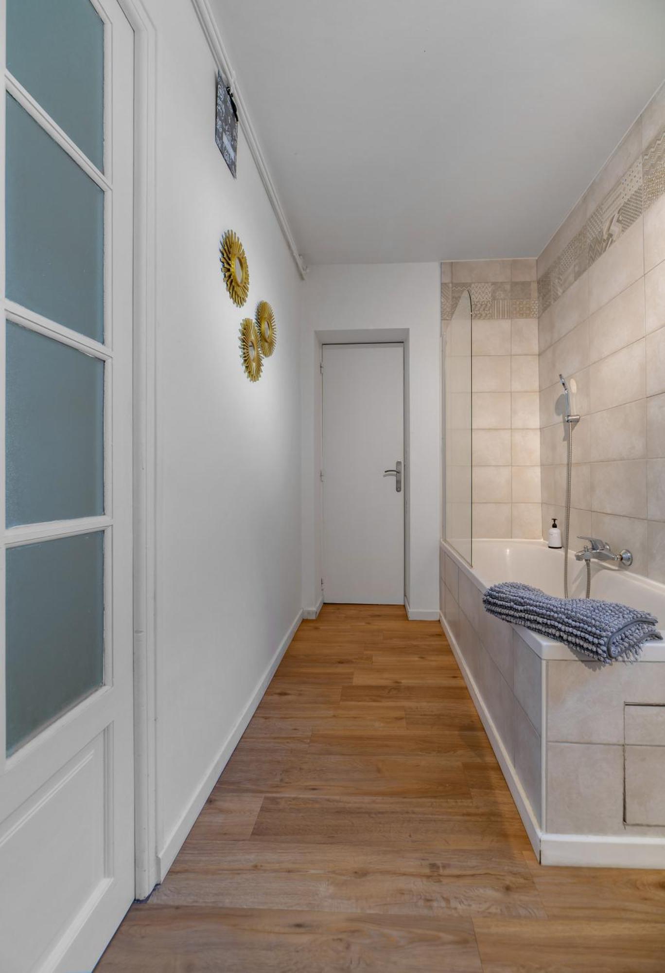 Le Celestin - Appartement 2 Chambres Avec Jardin En Centre Ville Vichy Exteriör bild