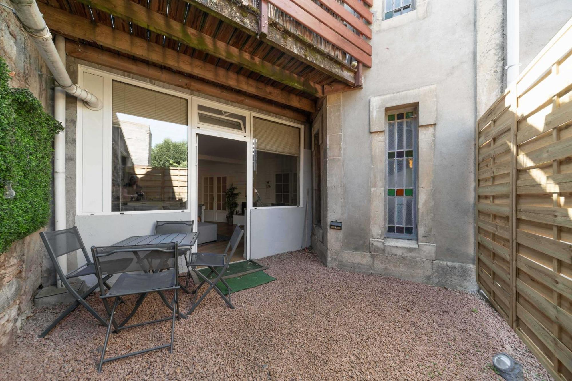 Le Celestin - Appartement 2 Chambres Avec Jardin En Centre Ville Vichy Exteriör bild